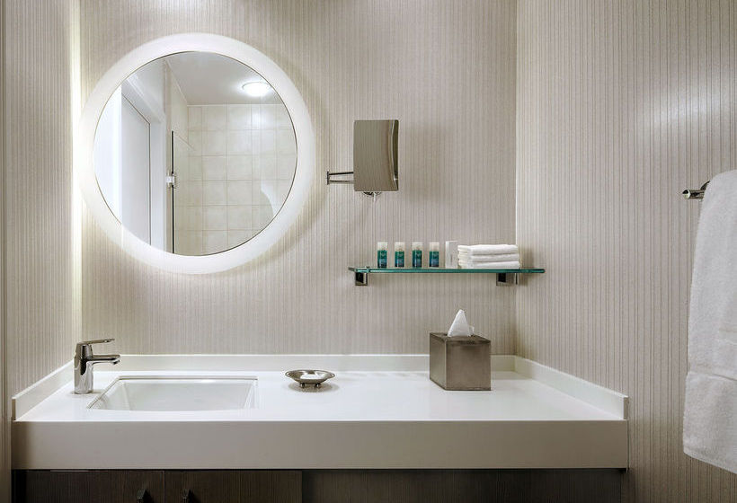 One King West Hotel & Residences | Toronto | Ontario | Canada 16