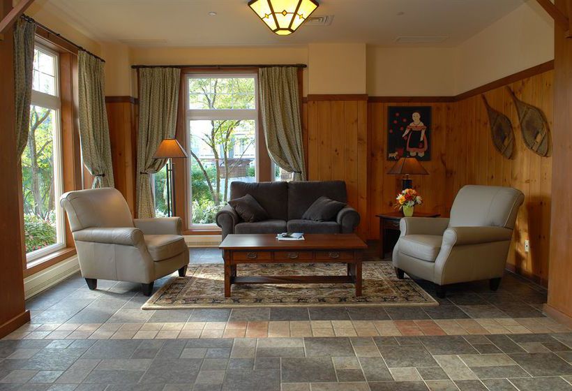 Hotel Tour Des Voyageurs | Mont Tremblant | Quebec | Canada 12