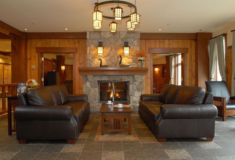 Hotel Tour Des Voyageurs | Mont Tremblant | Quebec | Canada 13