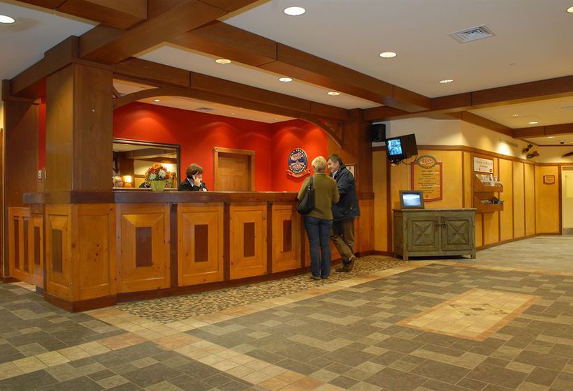 Hotel Tour Des Voyageurs | Mont Tremblant | Quebec | Canada 15