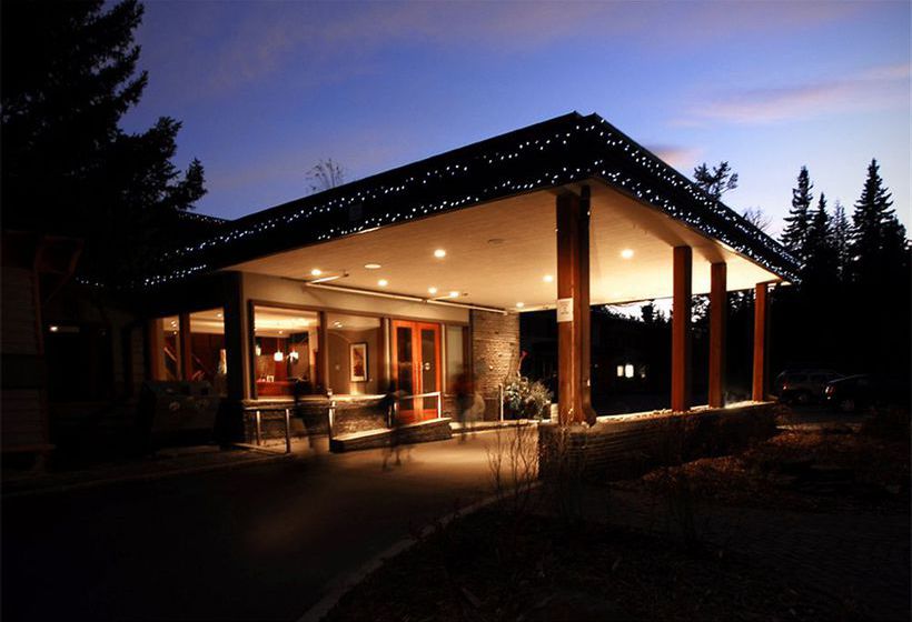 The Juniper Hotel | Banff | Alberta | Canada 18