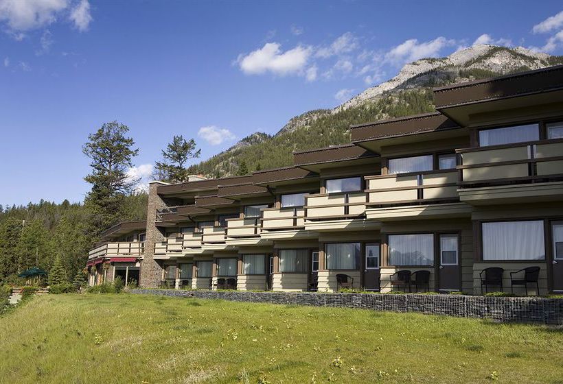 The Juniper Hotel | Banff | Alberta | Canada 2