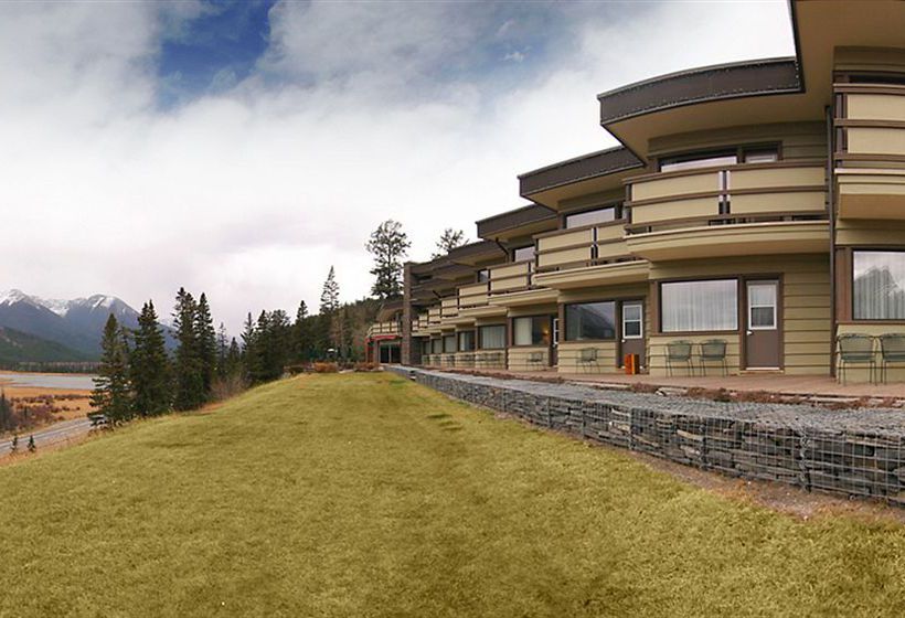 The Juniper Hotel | Banff | Alberta | Canada 7