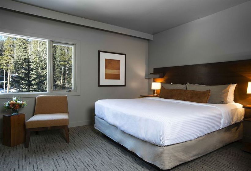 The Juniper Hotel | Banff | Alberta | Canada 8