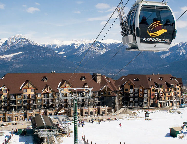 Hotel Glacier Mountaineer Lodge | Golden | British Columbia | Canada 7