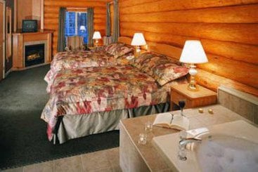 Hotel Tigh-Na-Mara Seaside Spa Resort | Parksville | British Columbia | Canada 2