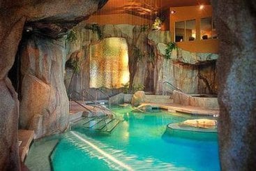 Hotel Tigh-Na-Mara Seaside Spa Resort | Parksville | British Columbia | Canada 4