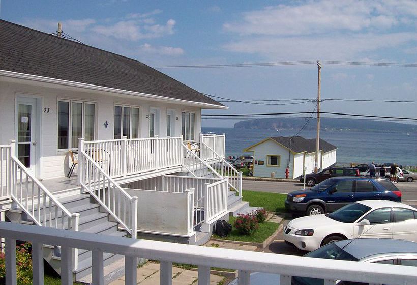 Hotel Motel Fleur De Lys Perce Quebec