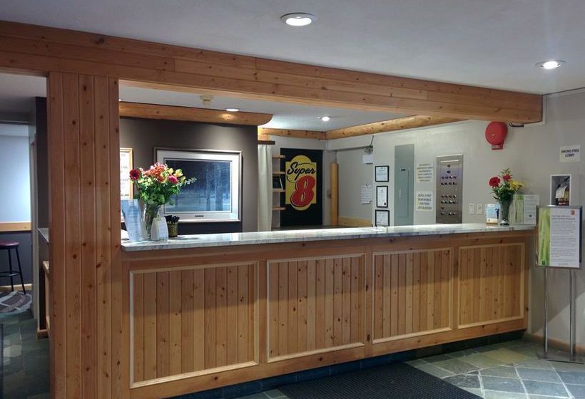 Hotel Super 8 Valemount | Valemount | British Columbia | Canada 5