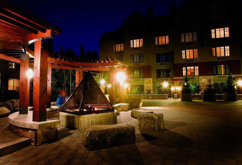 Hotel Hilton Whistler Resort & Spa | Whistler | British Columbia | Canada 1