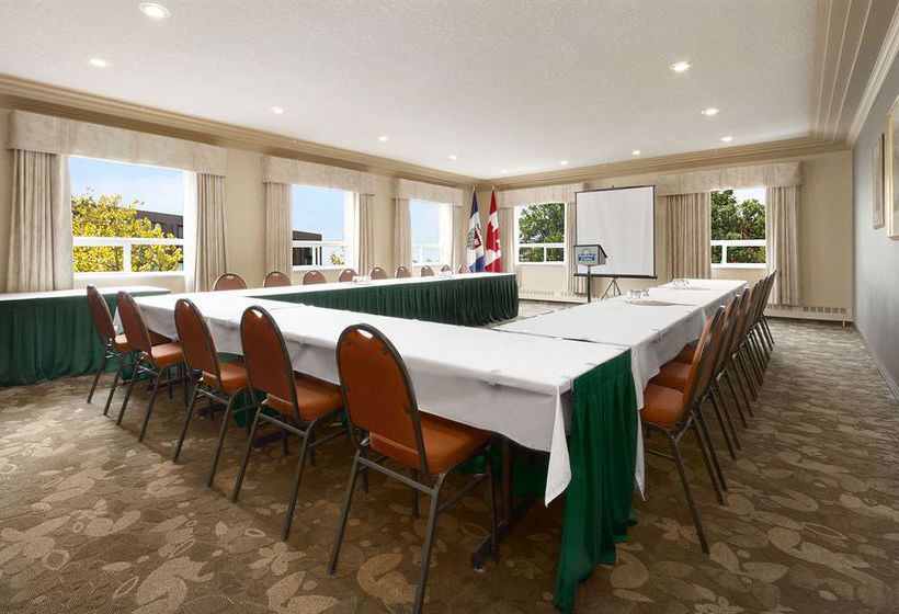 Chateau Nova Hotel & Suites | Yellowknife | Northwest Territories | Canada 1