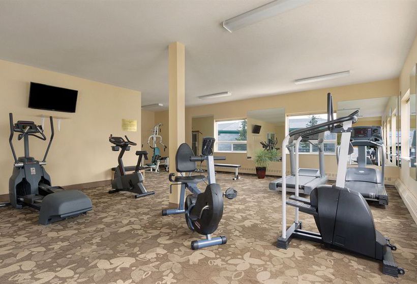 Chateau Nova Hotel & Suites | Yellowknife | Northwest Territories | Canada 3