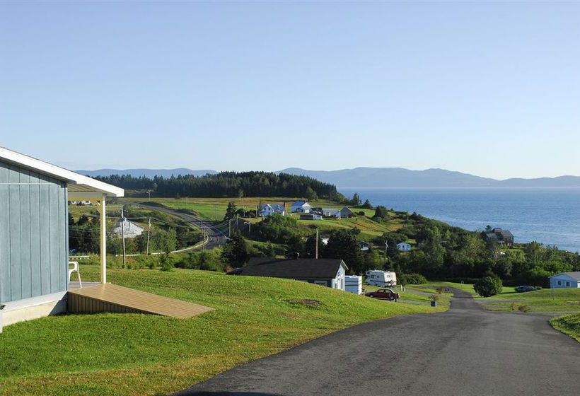 Hotel Auberge Fort Prevel | Saint-Georges-de-Malbaie | Quebec | Canada 10