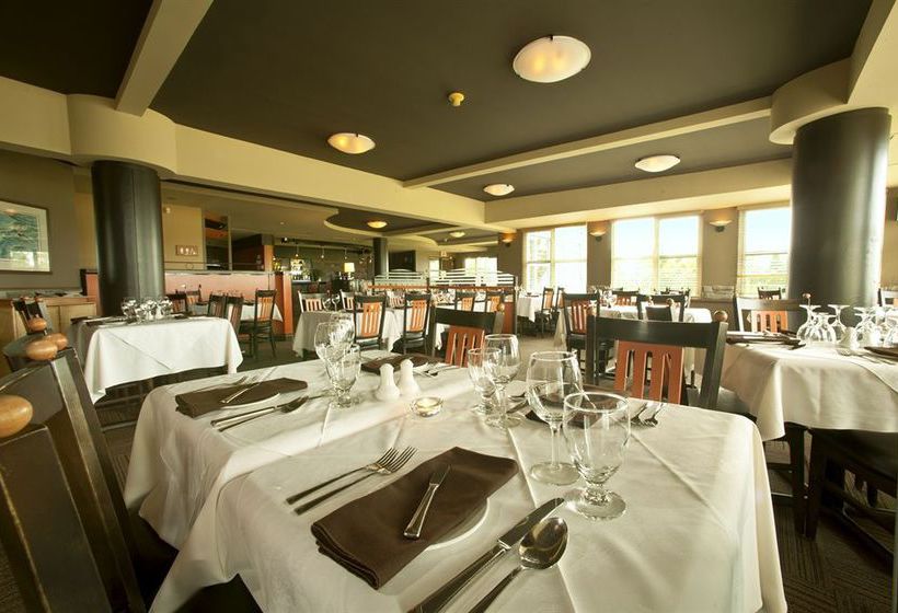 Hotel Auberge Fort Prevel | Saint-Georges-de-Malbaie | Quebec | Canada 9