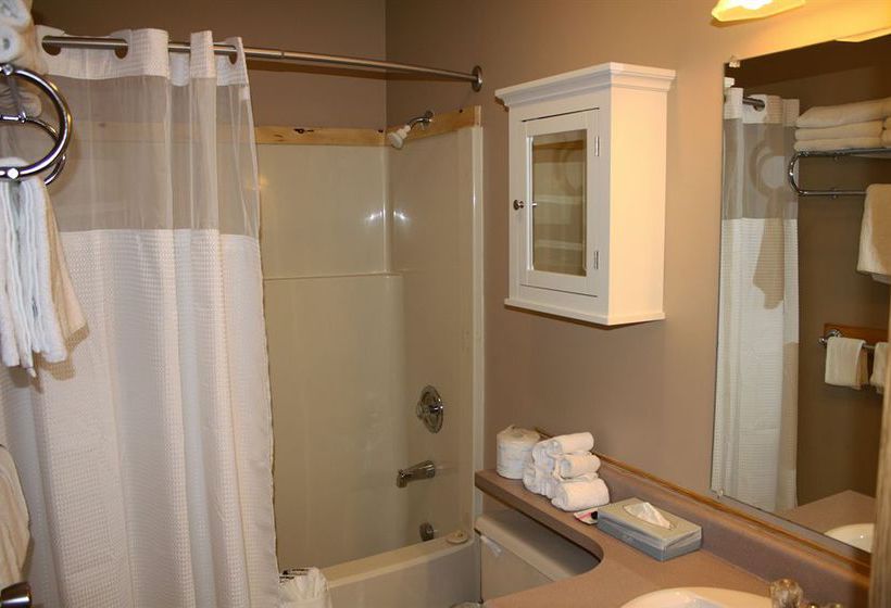 Hotel Overlander Mountain Lodge | Hinton | Alberta | Canada 1