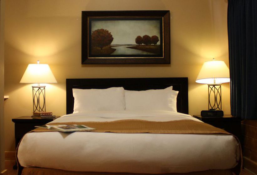 Hotel Overlander Mountain Lodge | Hinton | Alberta | Canada 10