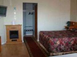 Schooner Motel Tofino