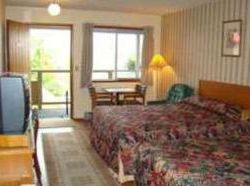 Schooner Motel | Tofino | British Columbia | Canada 1