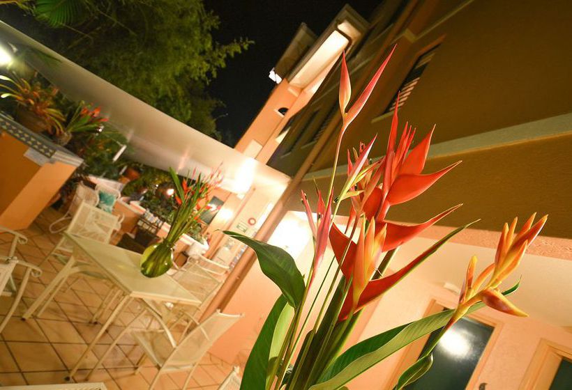 Apartamentos Martinique On Macrossan | Port Douglas | Queensland | Australia 7