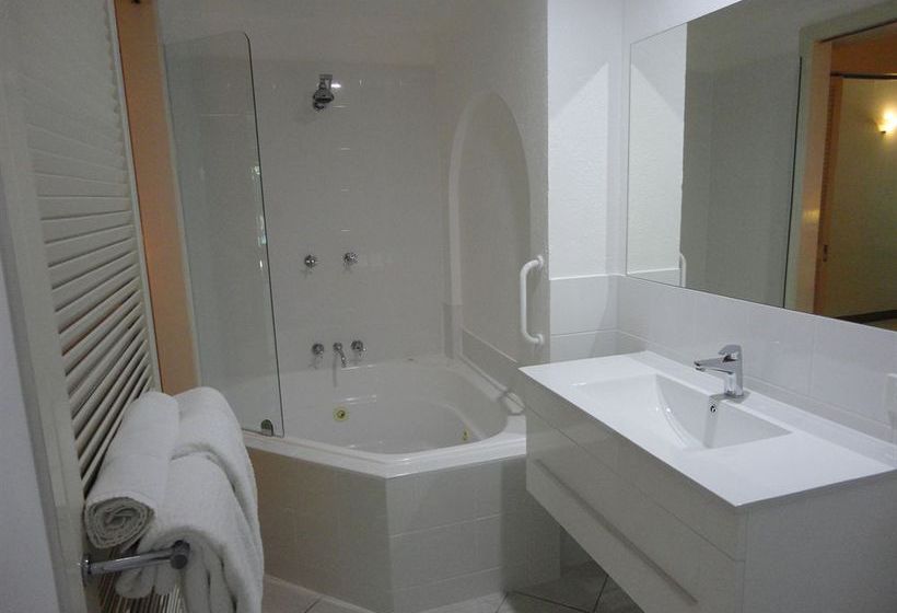 Hotel Le Cher Du Monde | Port Douglas | Queensland | Australia 7