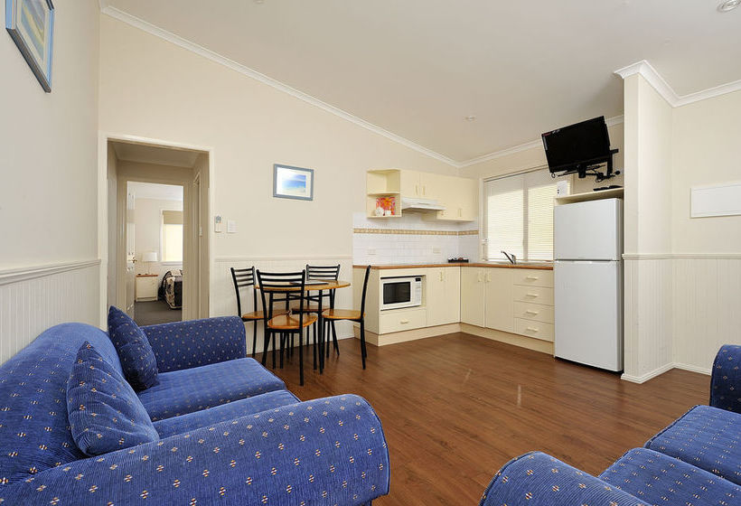 Hotel Lakeside Holiday Park | Narrabeen | New South Wales | Australia 8