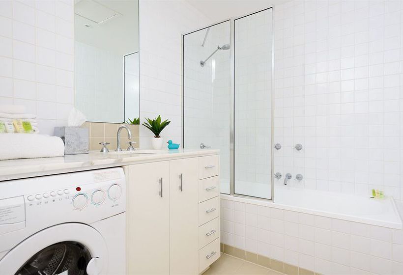 Hotel Treasury on Collins