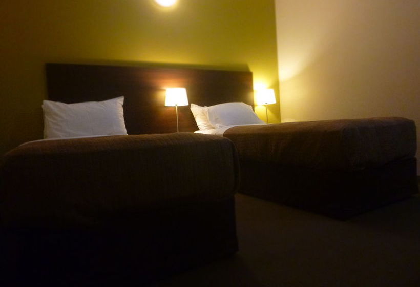 Hotel Cavenagh | Darwin | Northern Territory | Australia 5