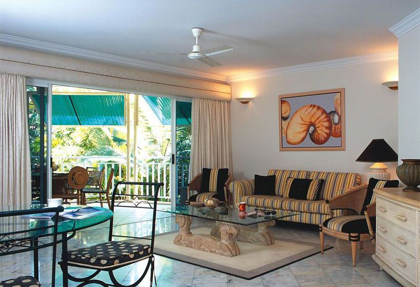 On The Beach | Trinity Beach | Queensland | Australia 1