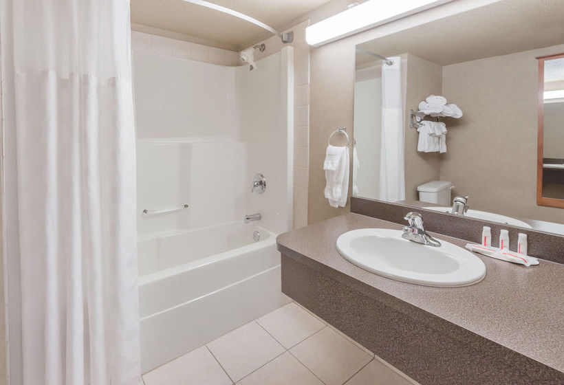 Hotel Ramada Inn & Suites Airdrie | Airdrie | Alberta | Canada 2