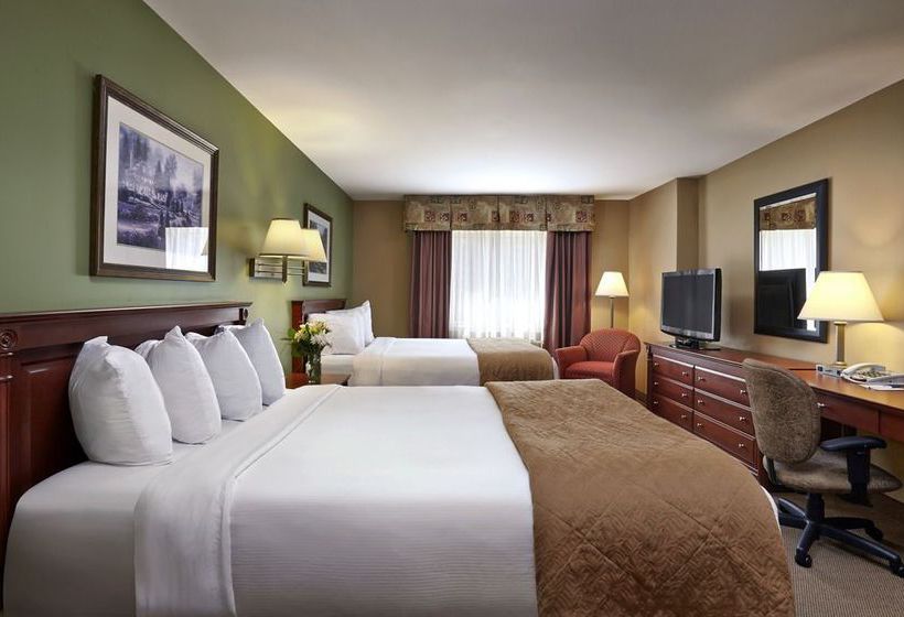 Hotel Holiday Inn Express & Suites Halifax Beford | Halifax | Nova Scotia | Canada 1