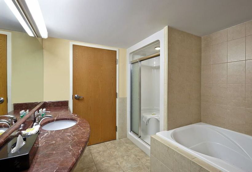 Hotel Holiday Inn Express & Suites Halifax Beford | Halifax | Nova Scotia | Canada 8