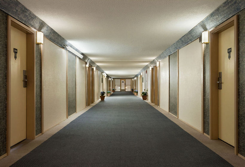 Hotel Knights Inn Kamloops | Kamloops | British Columbia | Canada 13