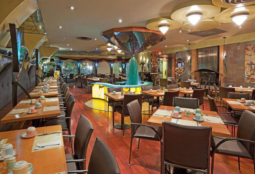 Hotel Holiday Inn by the Falls | Niagara Falls | Ontario | Canada 6