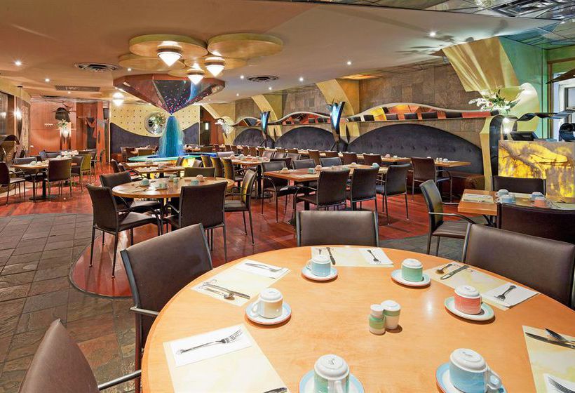 Hotel Holiday Inn by the Falls | Niagara Falls | Ontario | Canada 9