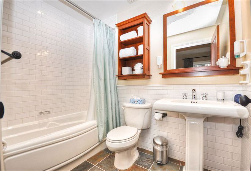 Hotel Chateau Beauvallon | Mont Tremblant | Quebec | Canada 13