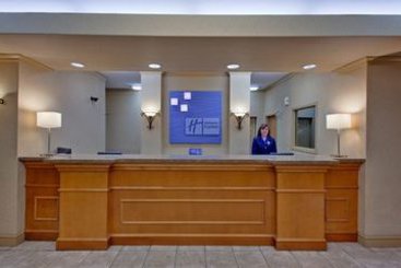 Holiday Inn Express Hotel & Suites Saskatoon | Saskatoon | Saskatchewan | Canada 1