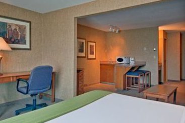 Holiday Inn Express Hotel & Suites Saskatoon | Saskatoon | Saskatchewan | Canada 19