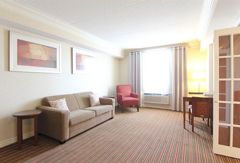Hotel Holiday Inn Express Whitby | Whitby | Ontario | Canada 11