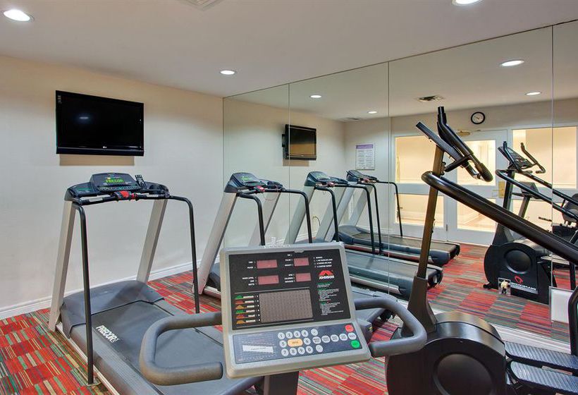 Hotel Holiday Inn Express Whitby | Whitby | Ontario | Canada 17