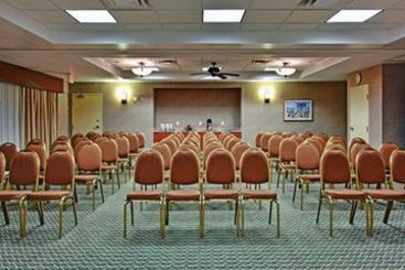 Holiday Inn Express Hotel & Suites Medicine Hat Transcanada Hwy 1 | Medicine Hat | Alberta | Canada 5