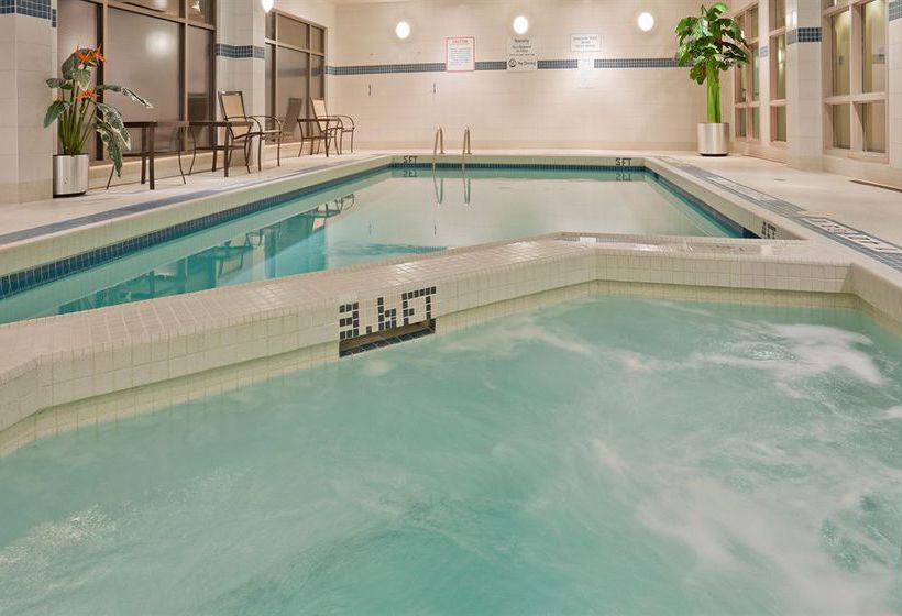 Holiday Inn Express Hotel & Suites Guelph | Guelph | Ontario | Canada 16