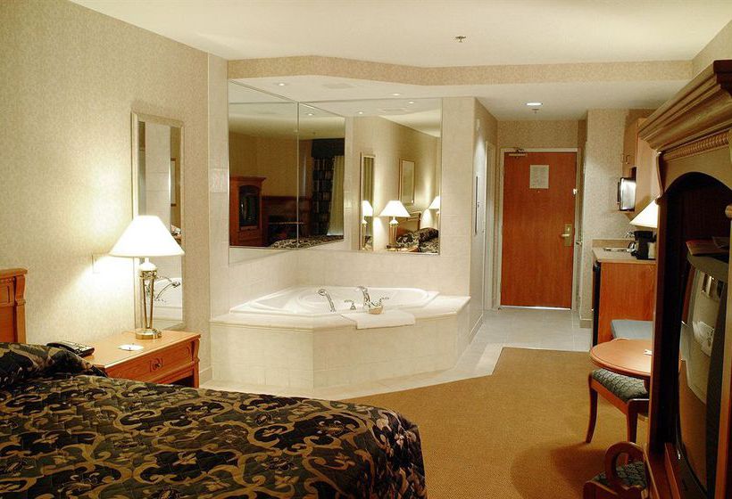 Holiday Inn Express Hotel & Suites Guelph | Guelph | Ontario | Canada 7