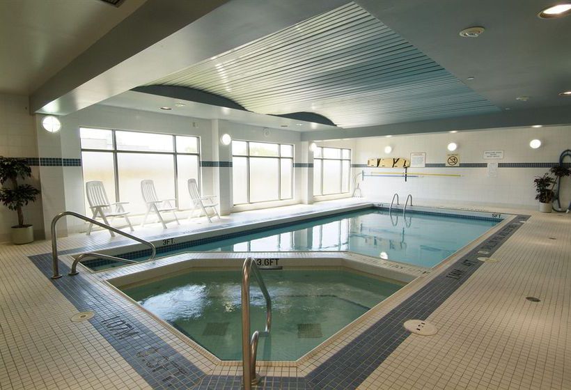 Holiday Inn Express Hotel & Suites Guelph | Guelph | Ontario | Canada 8