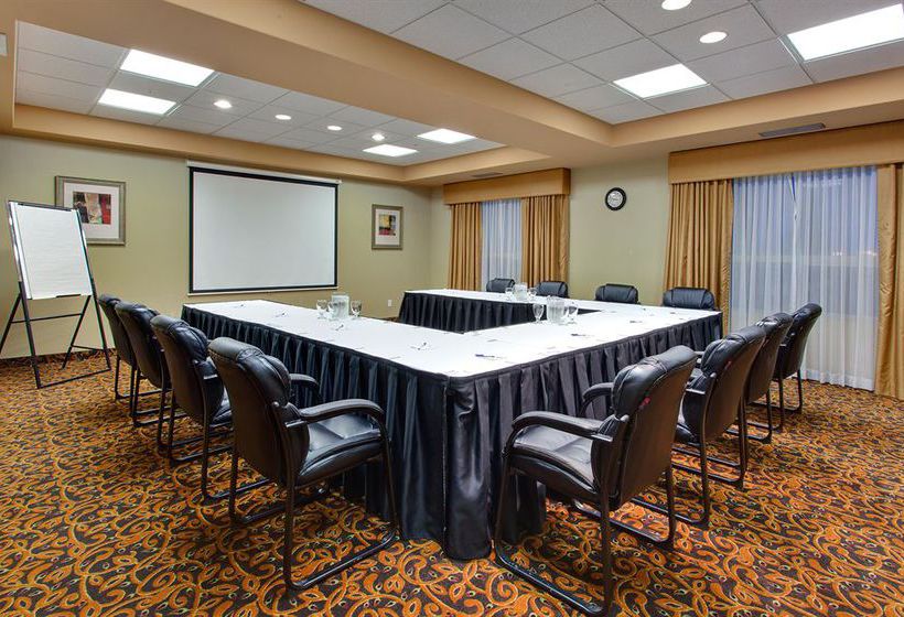 Holiday Inn Express Hotel & Suites Sherwood Park-Edmonton Area | Sherwood Park | Alberta | Canada 12