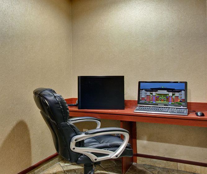 Holiday Inn Express Hotel & Suites Sherwood Park-Edmonton Area | Sherwood Park | Alberta | Canada 16