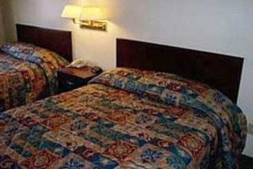 Hotel Empire Inn & Suites | Red Deer | Alberta | Canada 1