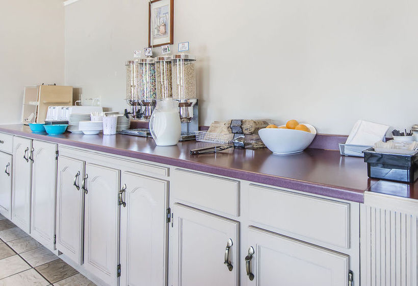 Hotel Econo Lodge Charlottetown | Charlottetown | Prince Edward Island | Canada 13