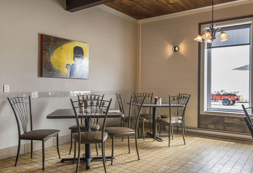 Hotel Econo Lodge Forestville | Forestville | Quebec | Canada 12