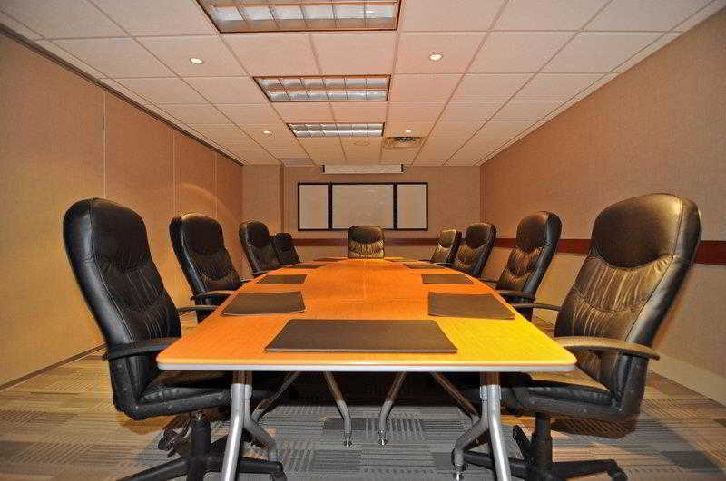 Hotel Best Western Orangeville Inn & Suites | Orangeville | Ontario | Canada 1