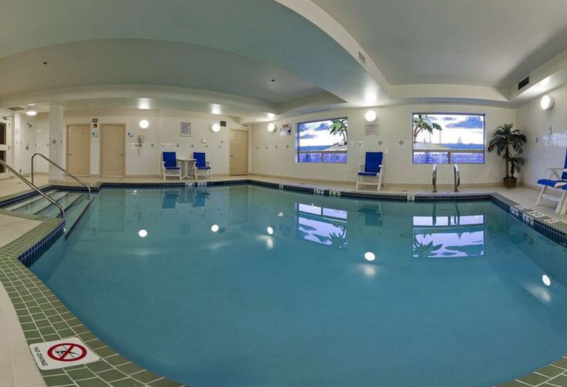 Holiday Inn Express Hotel & Suites Edmonton North | Edmonton | Alberta | Canada 17